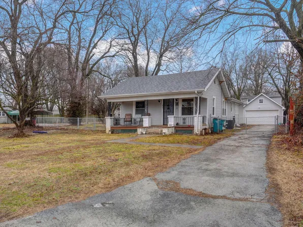 1921 W Elm Street, Springfield, MO 65806