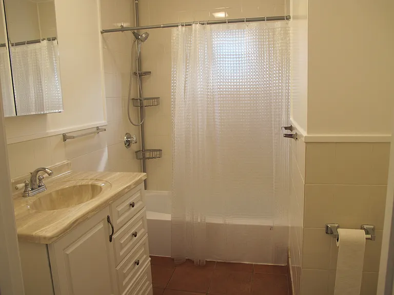 3 Carlisle St #3 — Photo 3