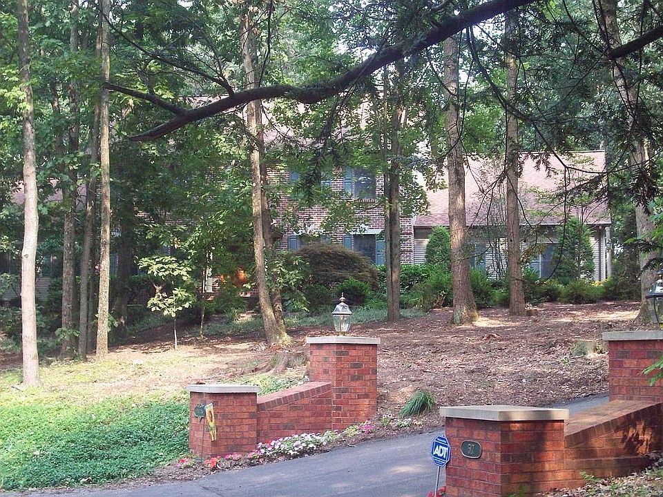 1st image of 517 Gentry Ln