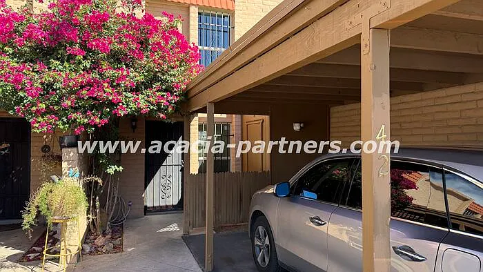 2875 N Tucson Blvd — Photo 1