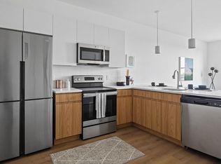 7127 Keystone St #322, Philadelphia, PA 19135