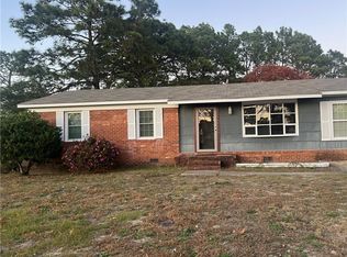 2806 E Cramer Dr, Fayetteville, NC 28306