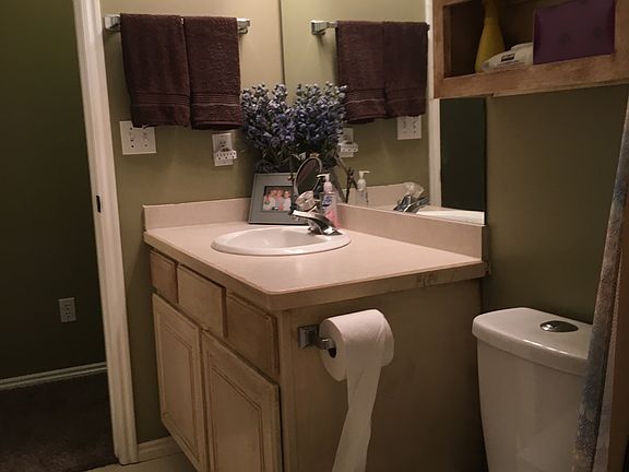 2nd image of 526 N 1020 W