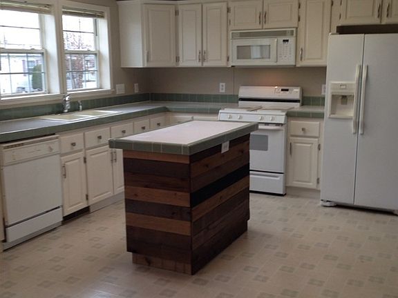 4th image of 5346 Irving Blvd