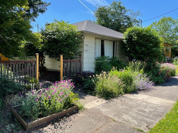 5246-5248 NE 32nd Pl #5246