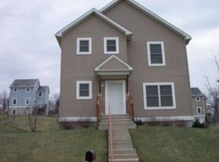 107 Wallis Ave, Farrell, PA 16121