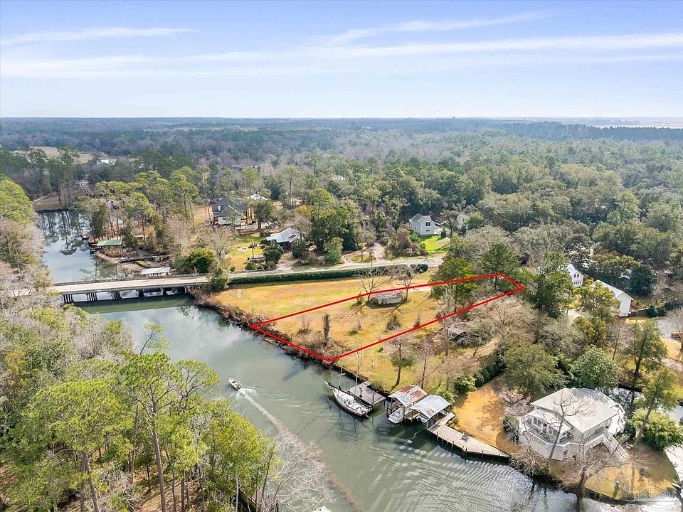 1st image of 14851 Dykes Dr