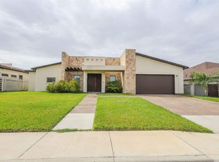 7608 Patricia Highsmith Dr, Laredo, TX 78041