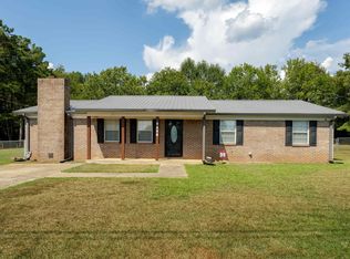 1701 Linwood St SW, Hartselle, AL 35640