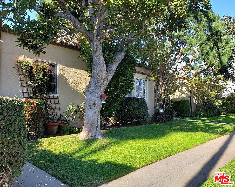 1st image of 812 21st St