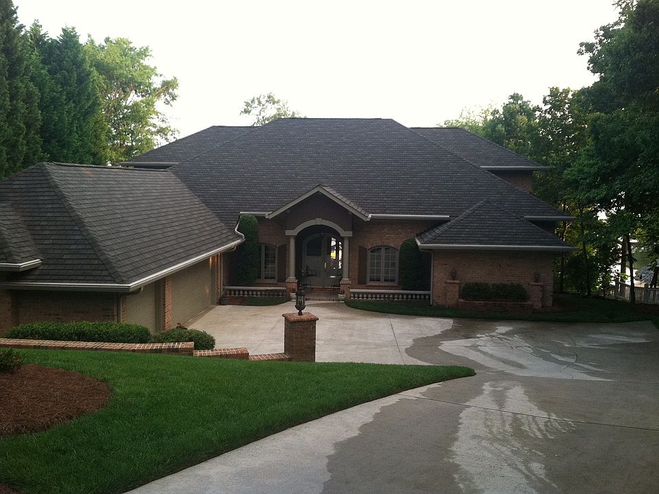 1st image of 15734 Eagleview Dr