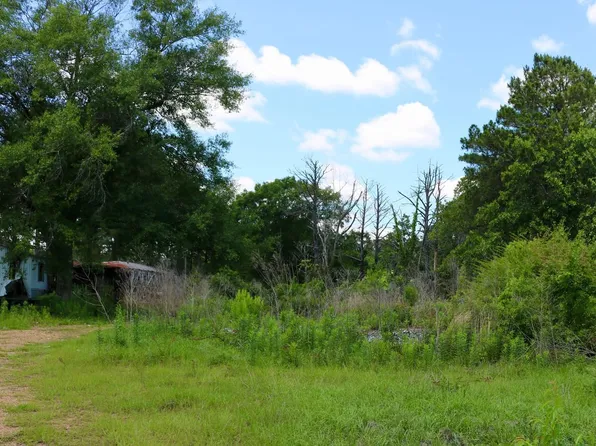 912 Hawk Trl NE, Brookhaven, MS 39601