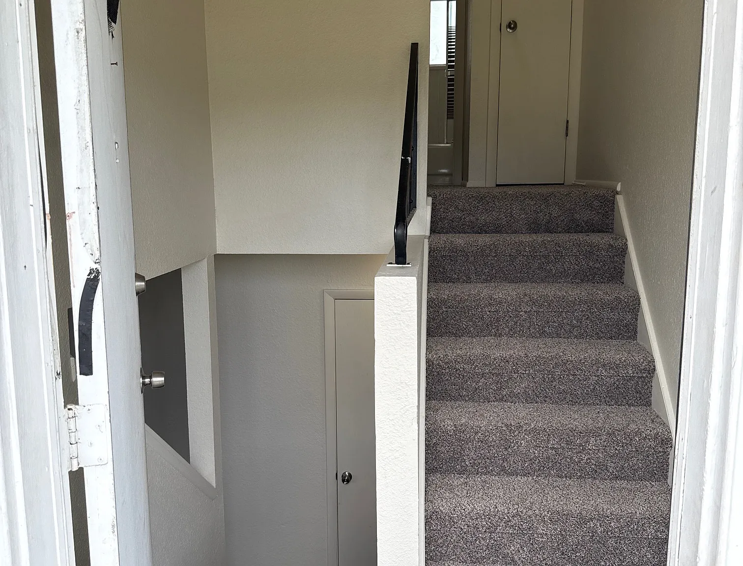 2 bed, 1.5 bath, 1014 sqft, $1,450 — Photo 4