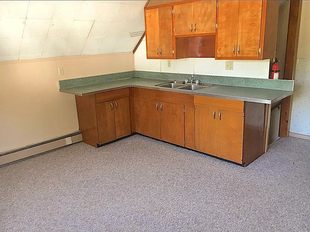 1/2 Beech St, Bennington — Photo 2