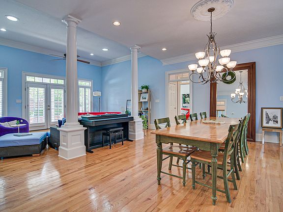 5th image of 304 Long Cove Ct