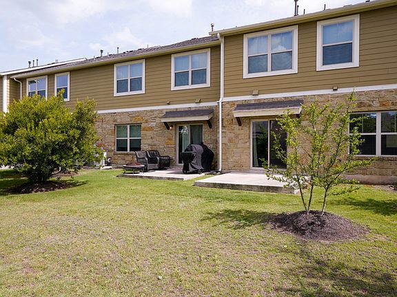 2nd image of 1620 Bryant Dr Unit 1602