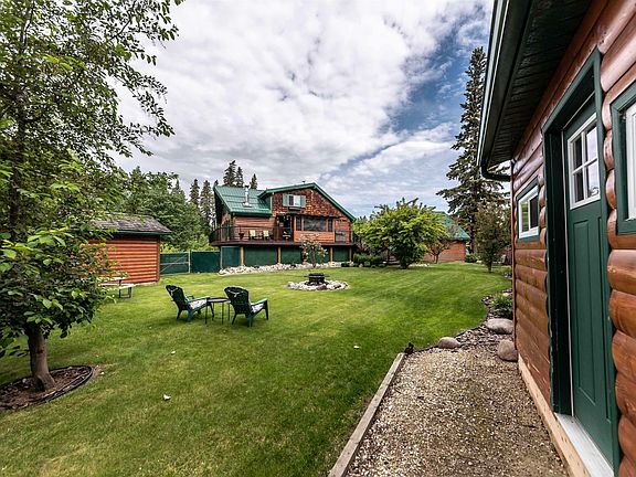 2nd image of 4815 49a Ave