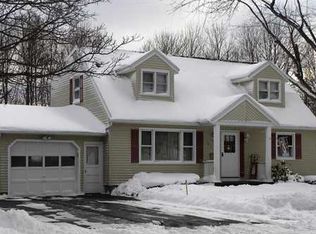 60 Rigney Ln, Rochester, NY 14612