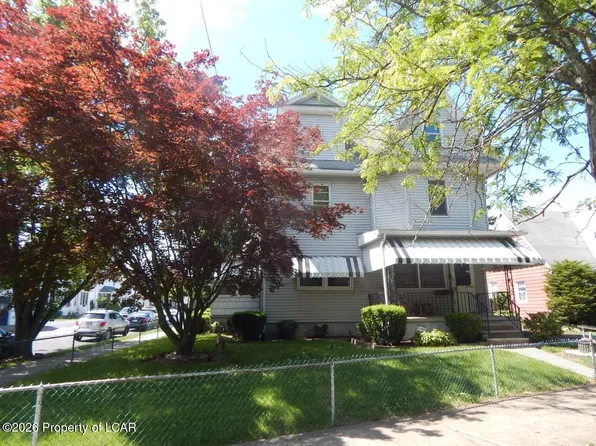 61 Susquehanna Ave, Wyoming, PA 18644