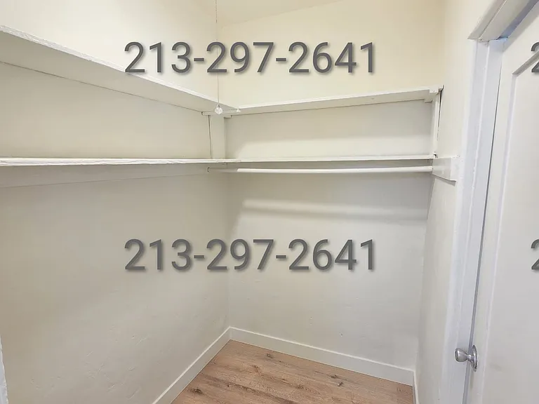 118 S Lake St #7 — Photo 10