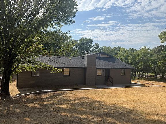 3rd image of 3804 N Countyline Rd