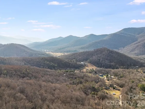 99999 Walker Mountain Ln, Black Mountain, NC 28711