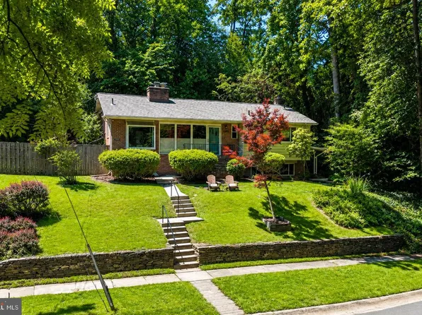 10802 Lockridge Dr, Silver Spring, MD 20901