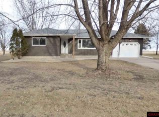 524 Date St, Minnesota Lake, MN 56068