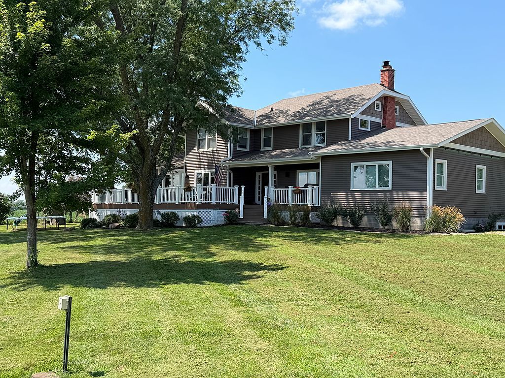 2569 Evergreen Ave - Property Image