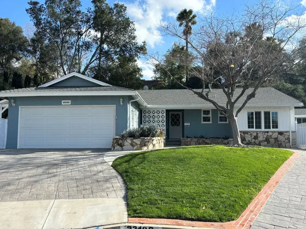 23102 Middlebank Dr, Santa Clarita, CA 91321