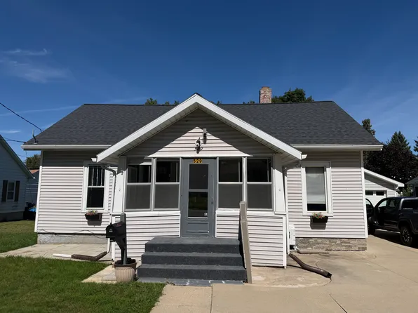 529 W Clinton St, Hastings, MI 49058