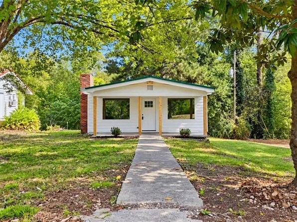 1051 Cavender Rd SE, Dalton, GA 30721