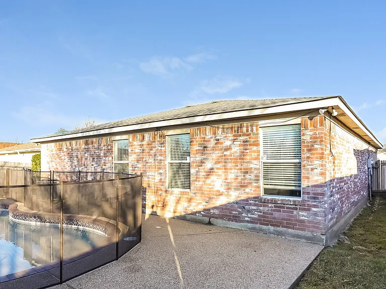 4220 Fernleaf Dr — Photo 16