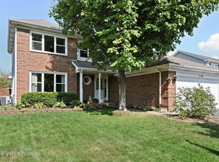 1706 Apple Valley Rd, Bolingbrook, IL 60490