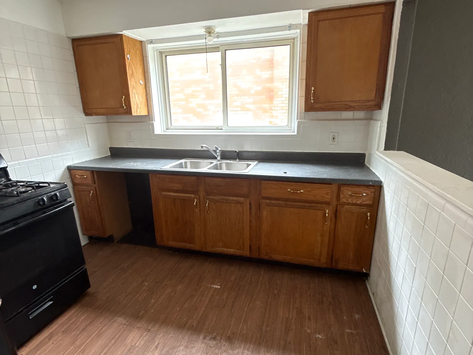 Studio, $1,000 — Photo 4