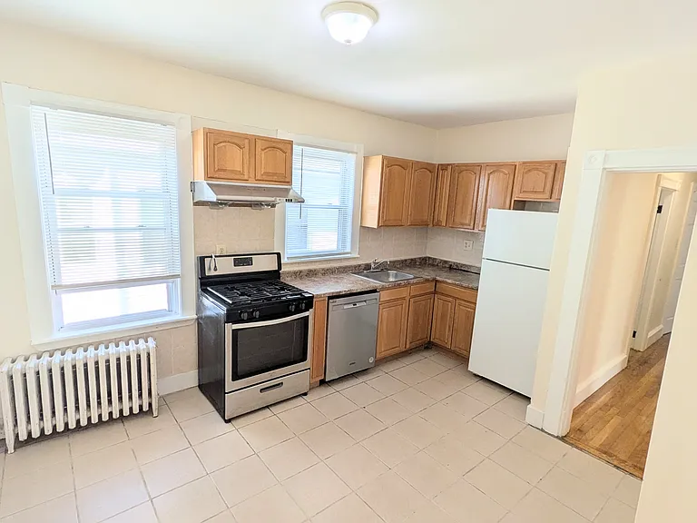 110 Murdock St #2 — Photo 11
