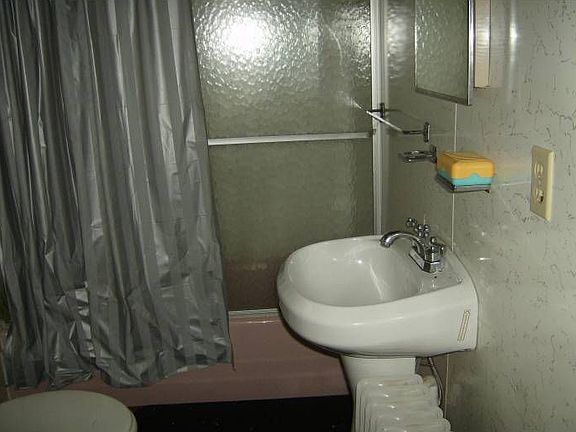 3rd image of 6486 W 20th St