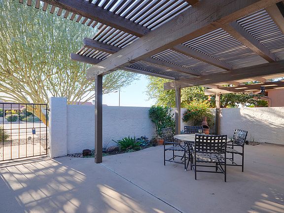 3rd image of 1556 LEISURE WORLD Boulevard