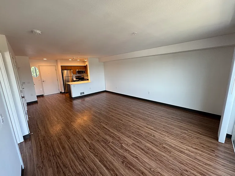 Mysa Apartments — Photo 59