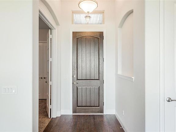 3rd image of 2308 Llano Dr
