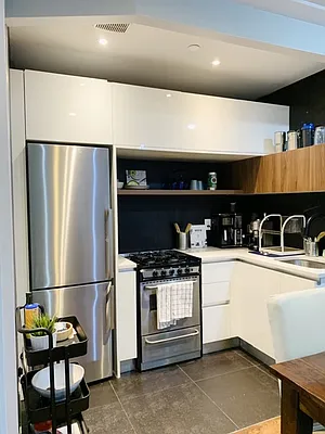 Rented by Merileads Inc. | media 4