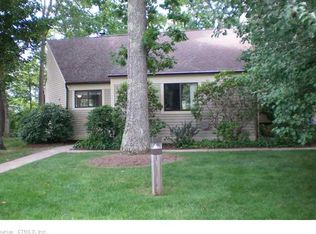 92 Sandy Point Rd, Old Saybrook, CT 06475