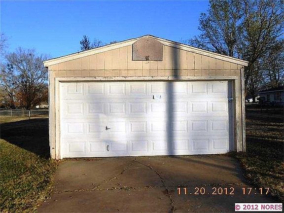 4th image of 304 N Shawnee St