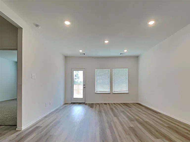 23792 Patchouli Terrace Dr — Photo 21