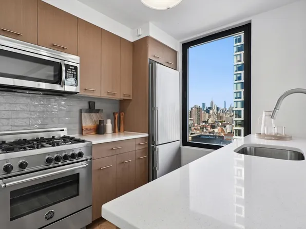 145 Clinton Street image 1 of 14