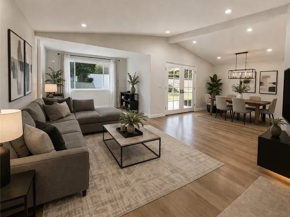 17106 Mandarin Ct, Granada Hills, CA 91344