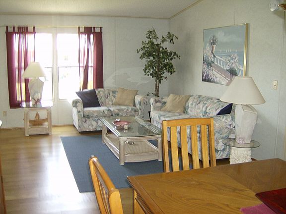 Livng Room