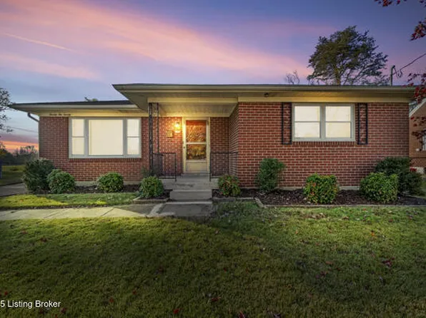 2220 Thurman Dr, Shively, KY 40216