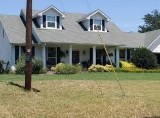 316 Lakeshore Dr, Waxahachie, TX 75165