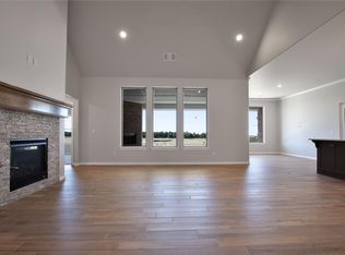 5717 Rose Prairie Blvd, Edmond, OK 73034
